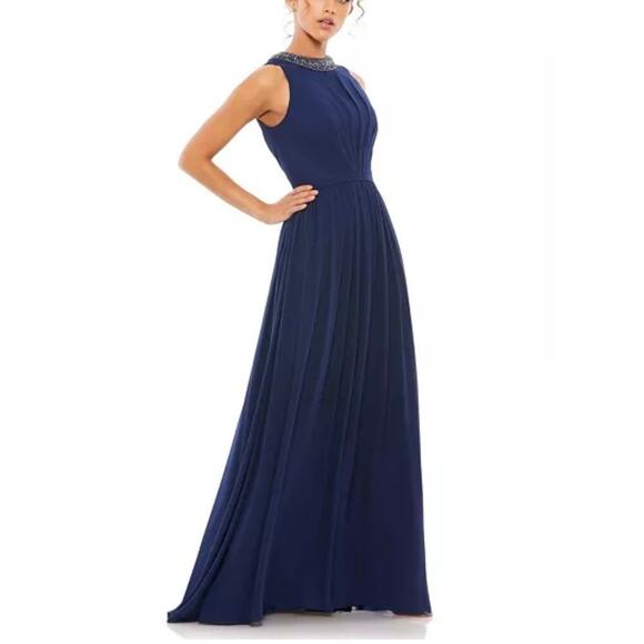 NEW NWT Mac Duggal Ieena Bejeweled Neckline Pleated Chiffon Gown Navy size 6 - Picture 3 of 7